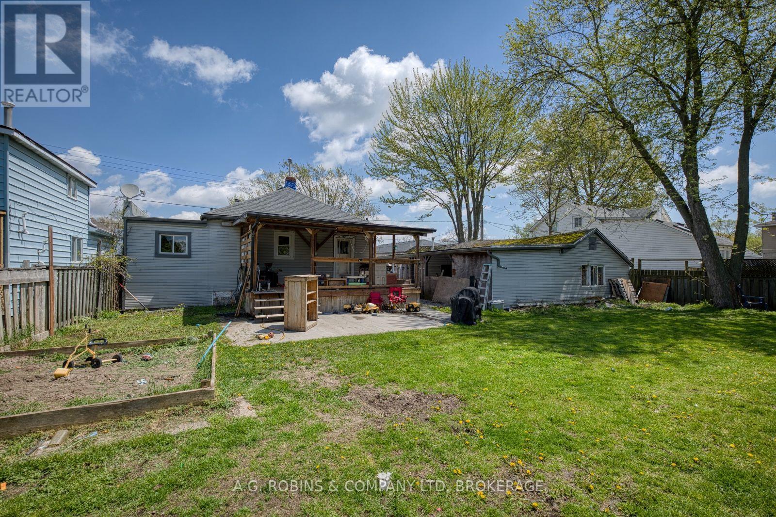 13 PATRICIA AVENUE, Welland (N. Welland) — photo 8