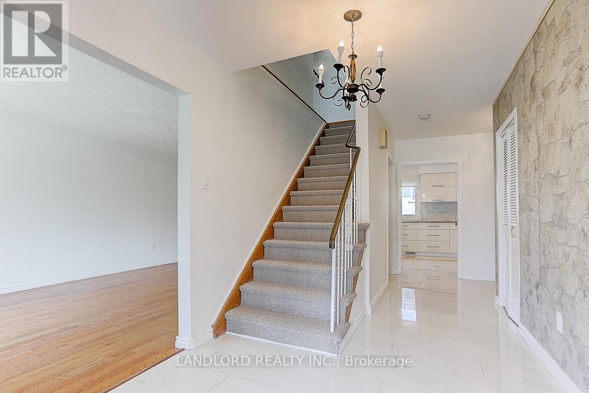 21 PINEWAY BOULEVARD, Toronto (Bayview Woods-Steeles) — photo 8