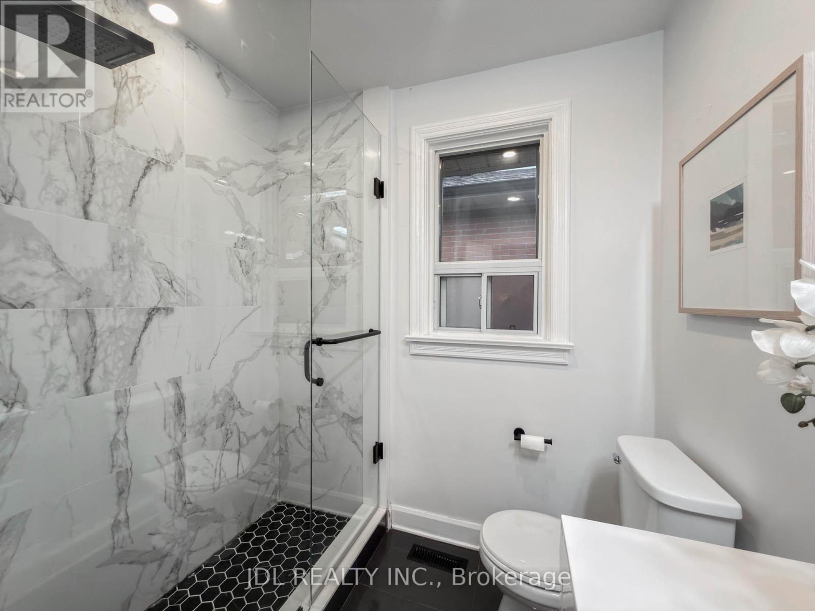 50 SILVERVIEW DRIVE - 26