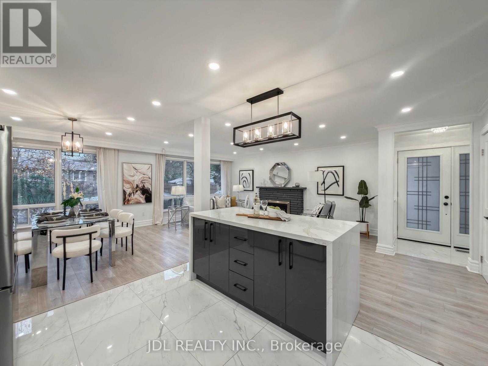 50 SILVERVIEW DRIVE, Toronto (Newtonbrook East) — photo 7