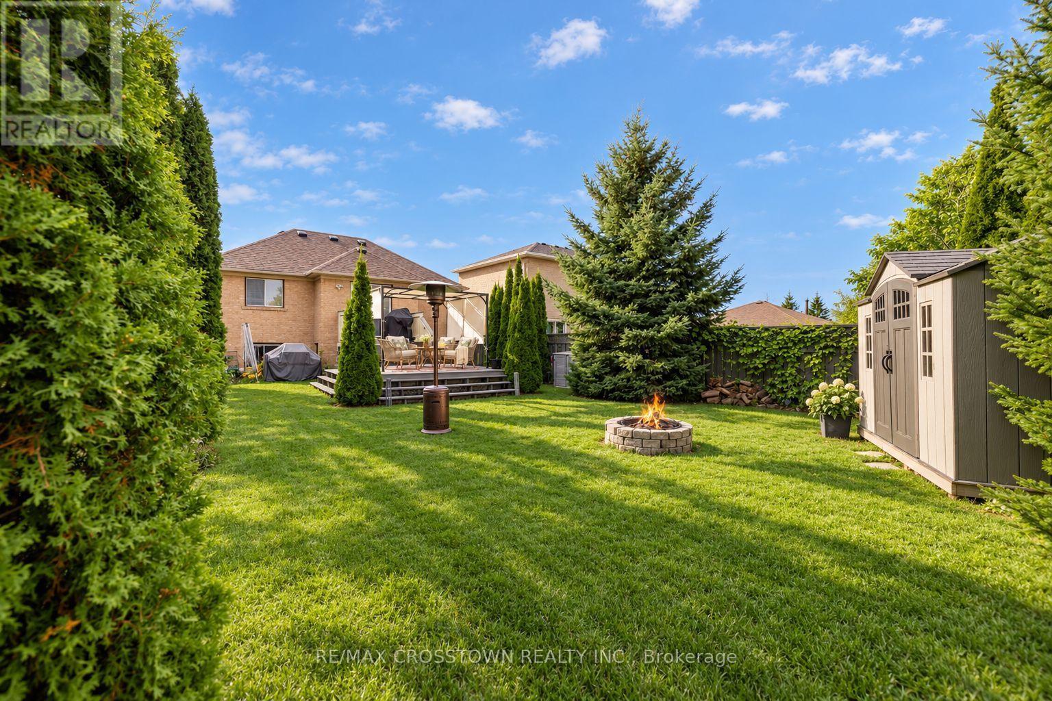 262 Wessenger Drive, Barrie photo 4