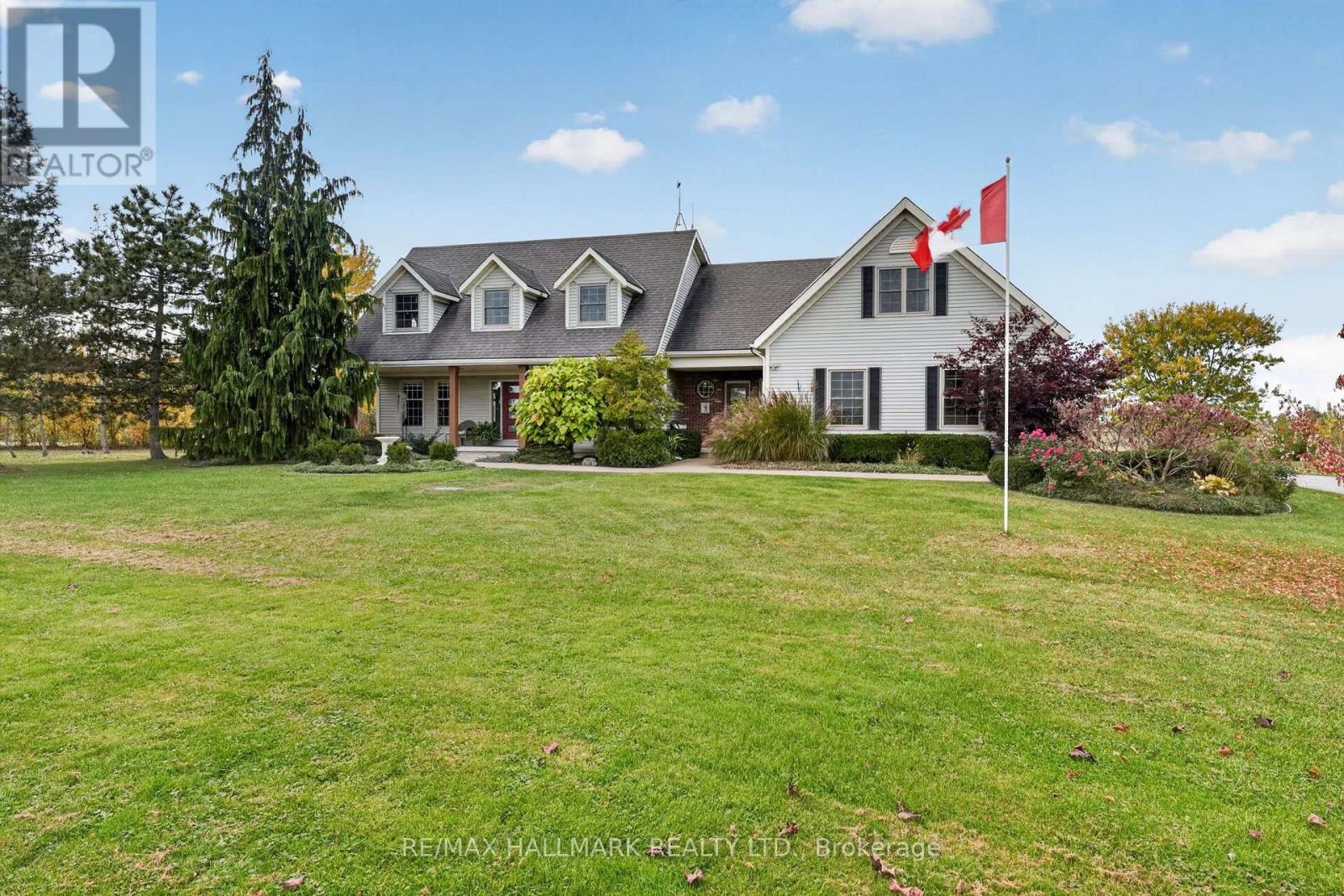 2330 CENTRE STREET, Pelham (North Pelham) — photo 2
