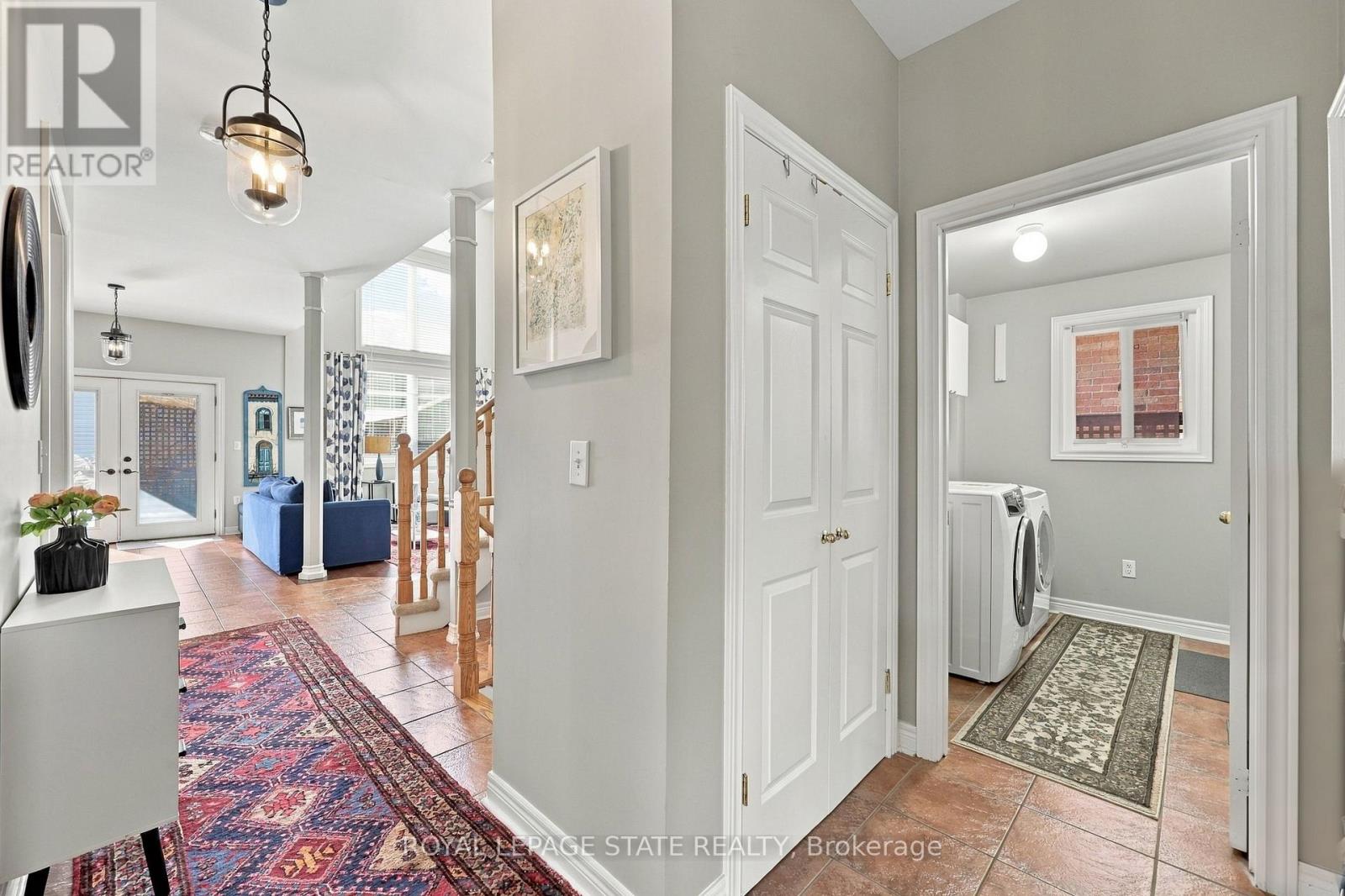 79 LIVINGSTONE DRIVE - 16