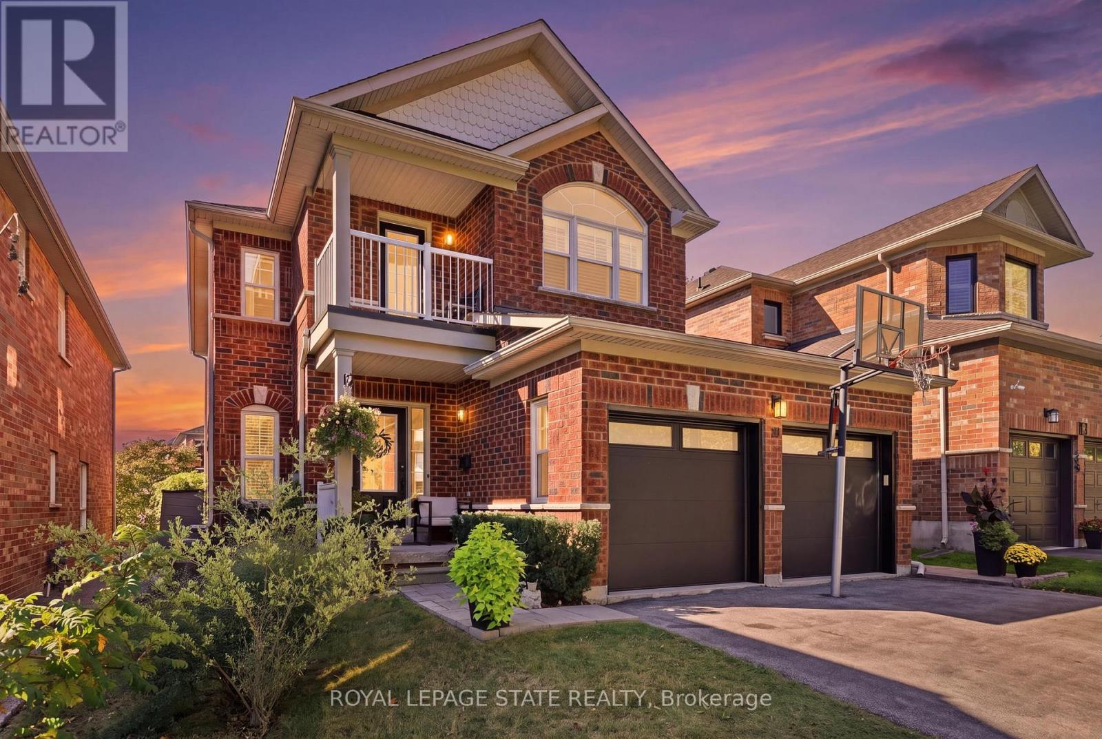 79 LIVINGSTONE DRIVE, Hamilton (Dundas) — photo 2