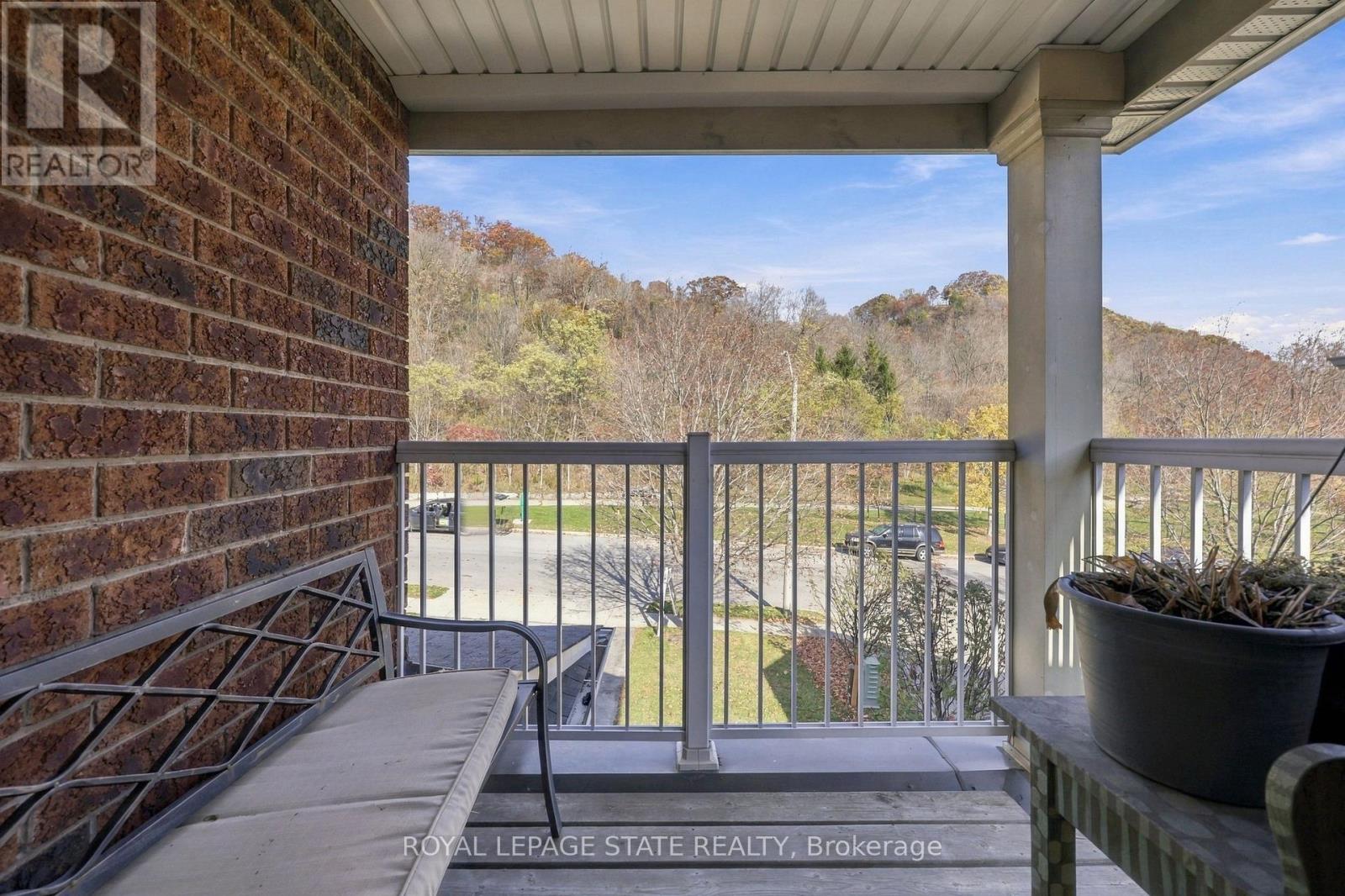 79 LIVINGSTONE DRIVE - 37