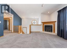 104 Crystal Heights Lane, Grande Prairie — photo 2