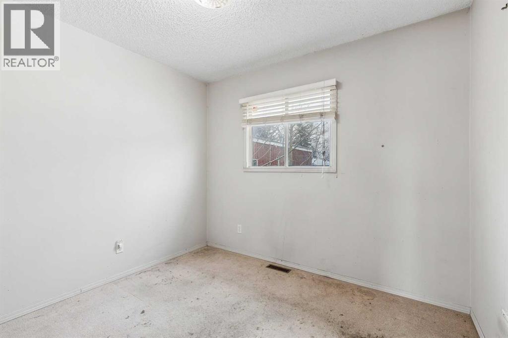 Property photograph 11 for MLS A2355774