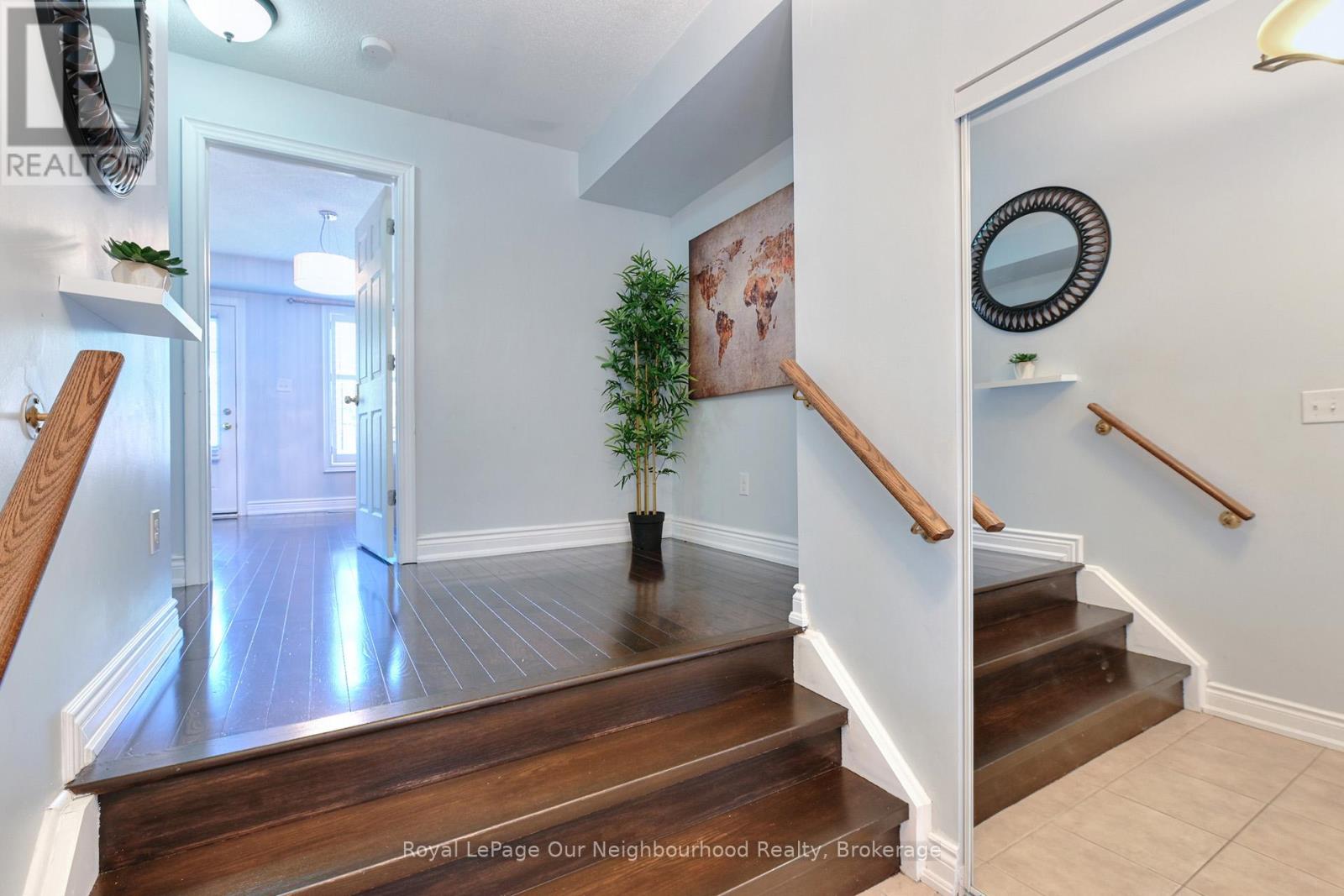 114 BARNHAM STREET, Ajax (Central East) — photo 3