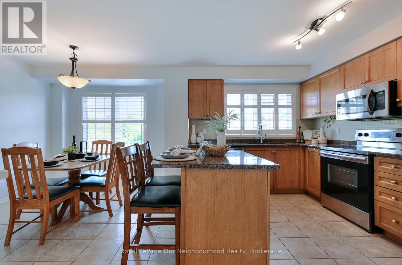 114 BARNHAM STREET, Ajax (Central East) — photo 6