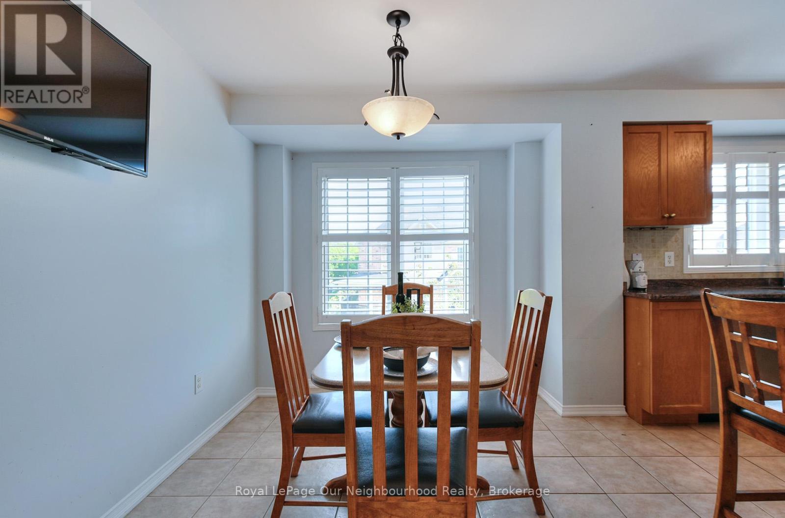 114 BARNHAM STREET, Ajax (Central East) — photo 8