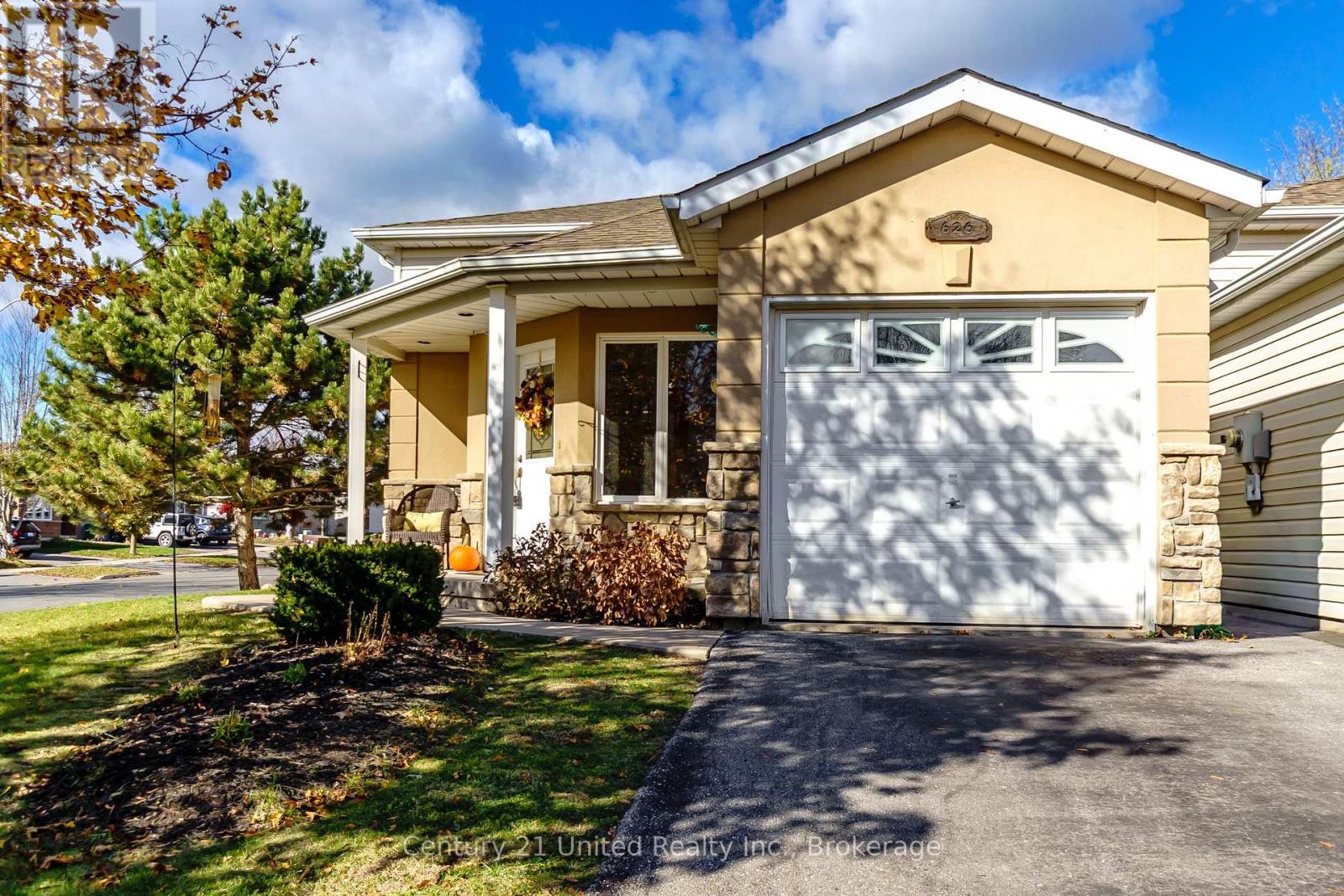 626 TRAILVIEW DRIVE, Peterborough (Ashburnham Ward 4) — photo 2