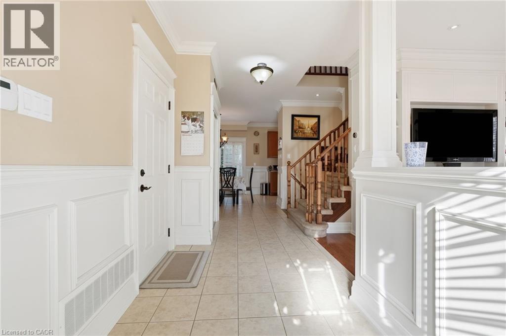 25 BRIDGENORTH Crescent, Stoney Creek — photo 6