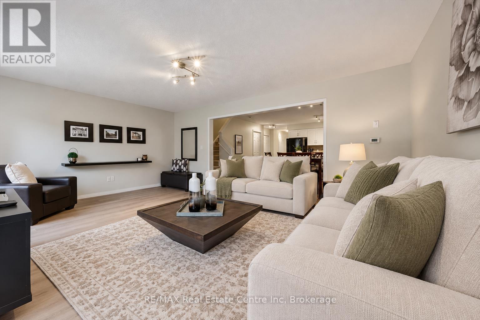 38 - 210 DAWN AVENUE, Guelph (Clairfields/Hanlon Business Park) — photo 7