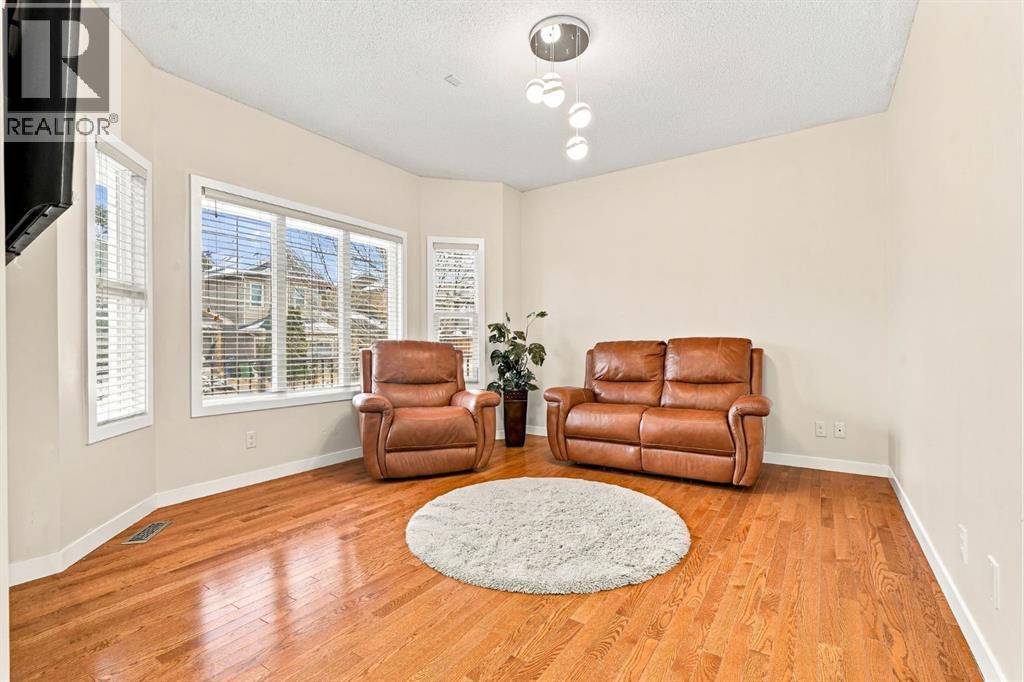 Property photograph 3 for MLS A2355719