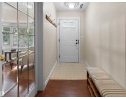 10968 75 AV NW, Edmonton — photo 3