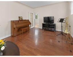 10968 75 AV NW, Edmonton — photo 6
