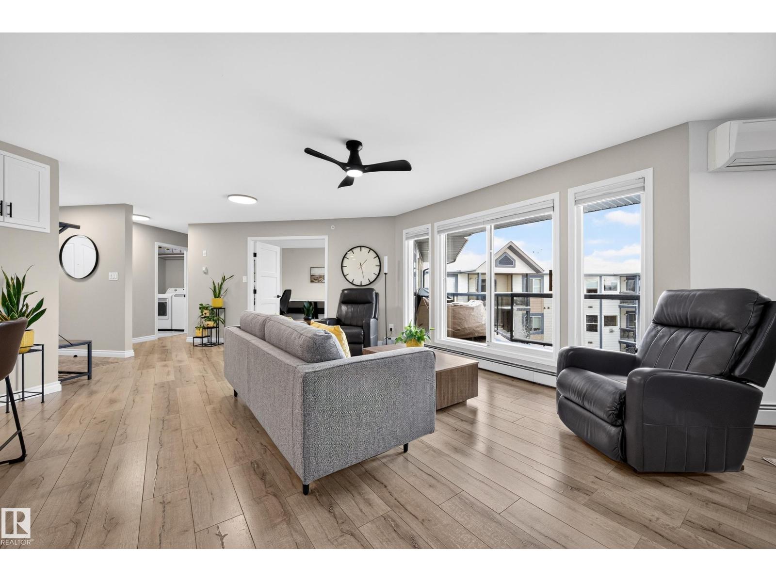 Property photograph 8 for MLS E4514903