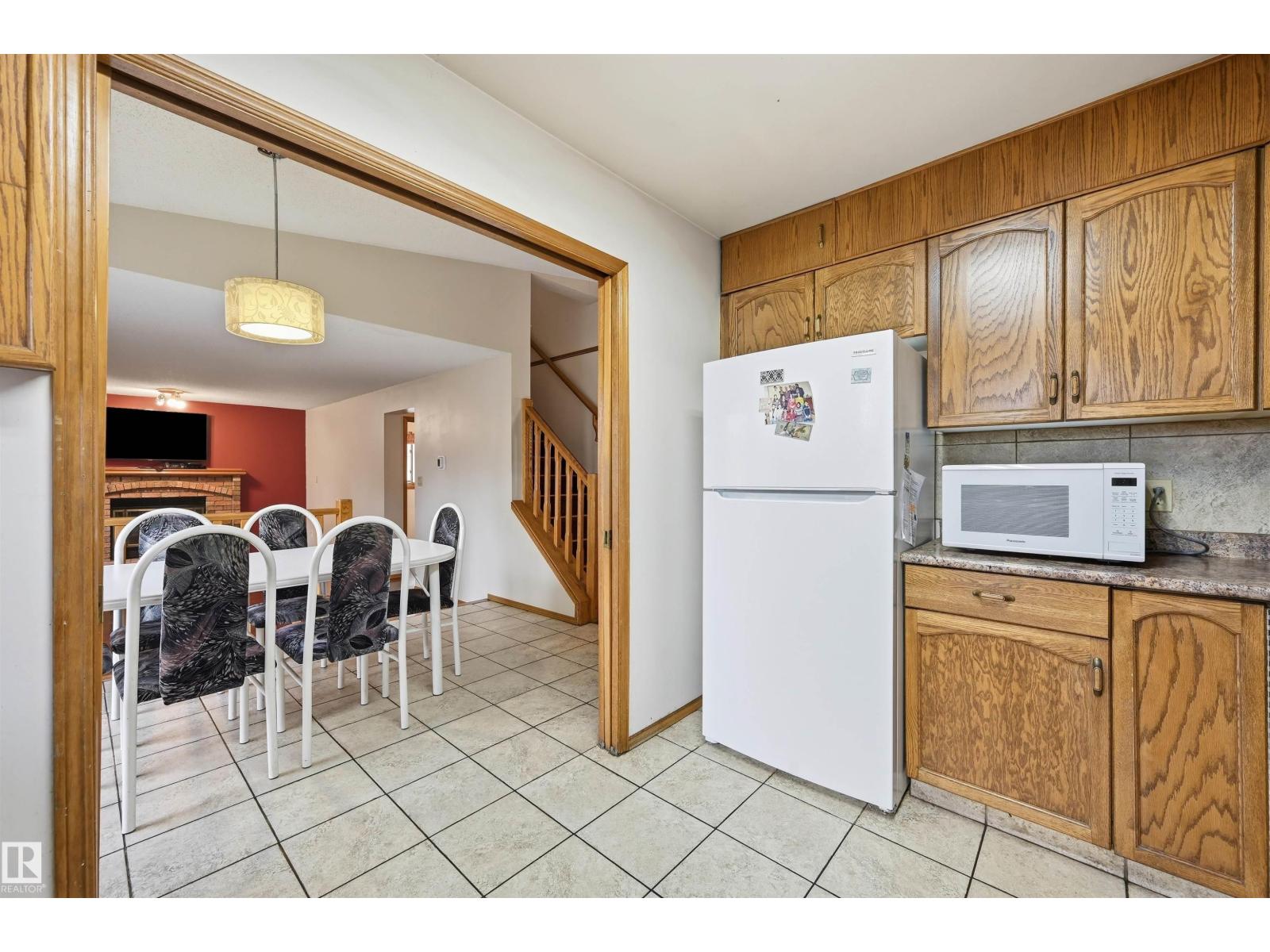 6308 152C Avenue NW, photo 12