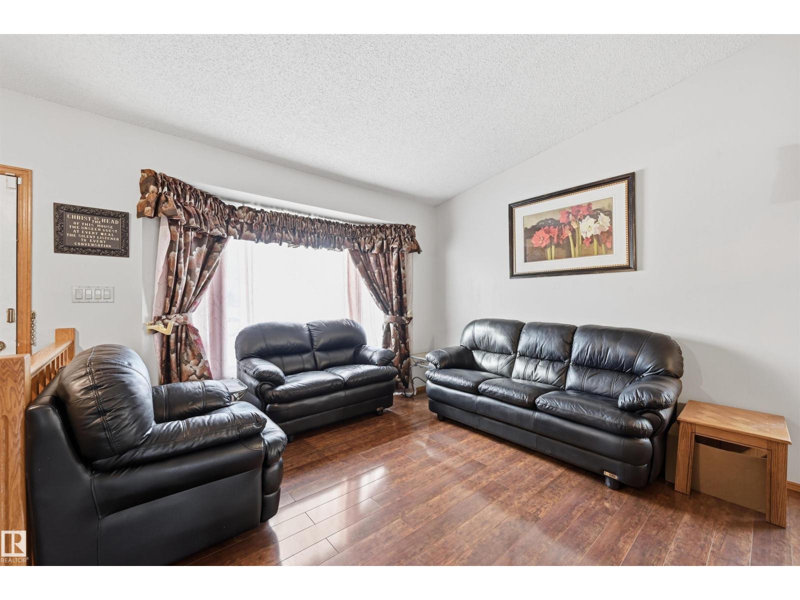 6308 152C Avenue NW, photo 4