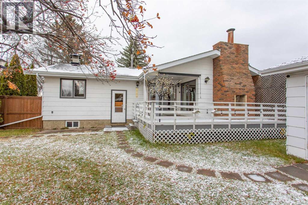 Listing photo – 11 Odell Green, Red Deer