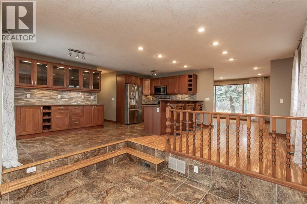 Listing photo – 11 Odell Green, Red Deer