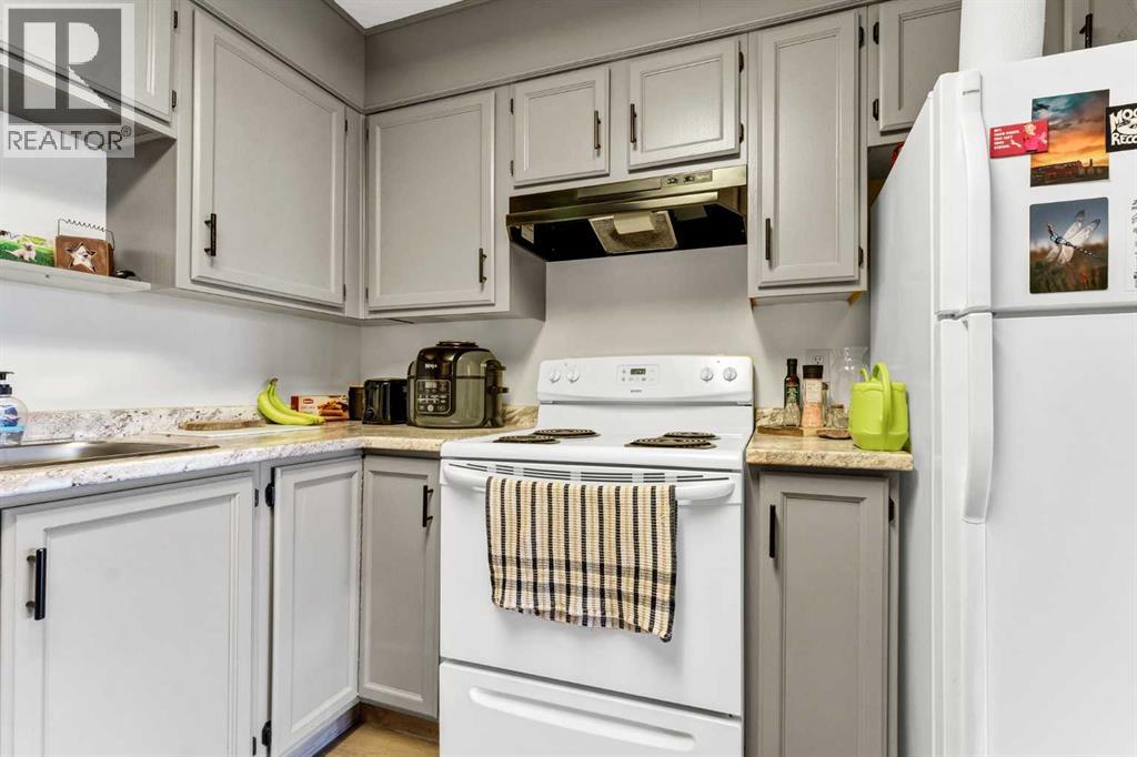 Property photograph 11 for MLS A2354987