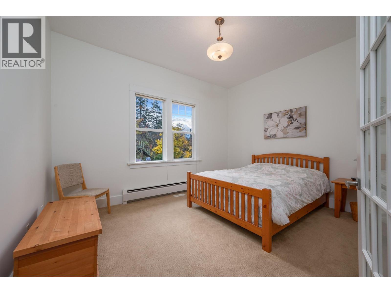9739 Delcliffe Road - 18