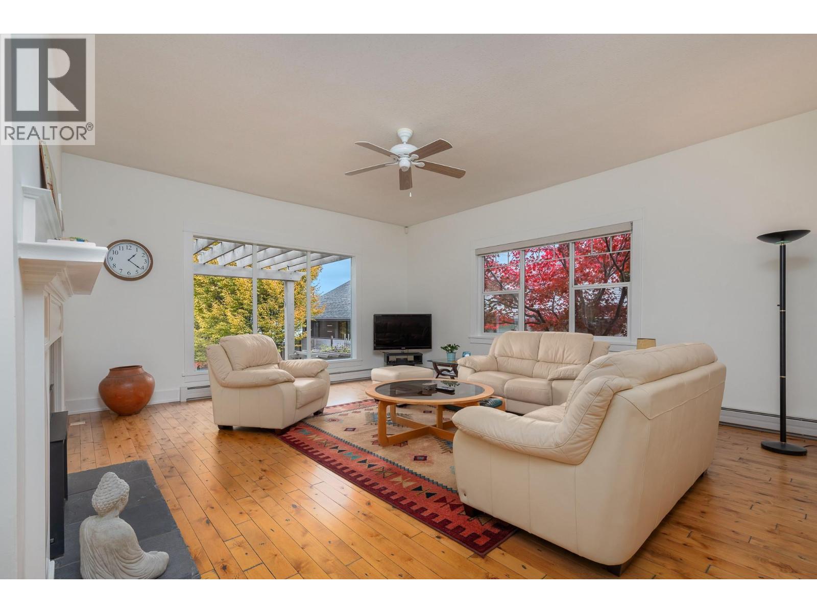 9739 Delcliffe Road - 24