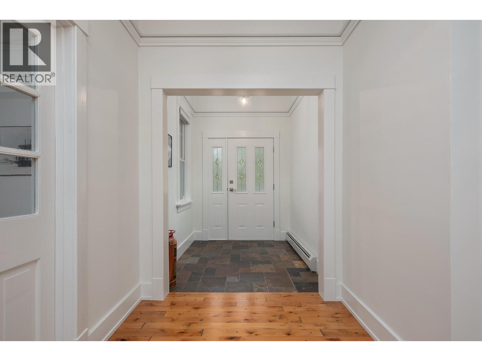 9739 Delcliffe Road - 21