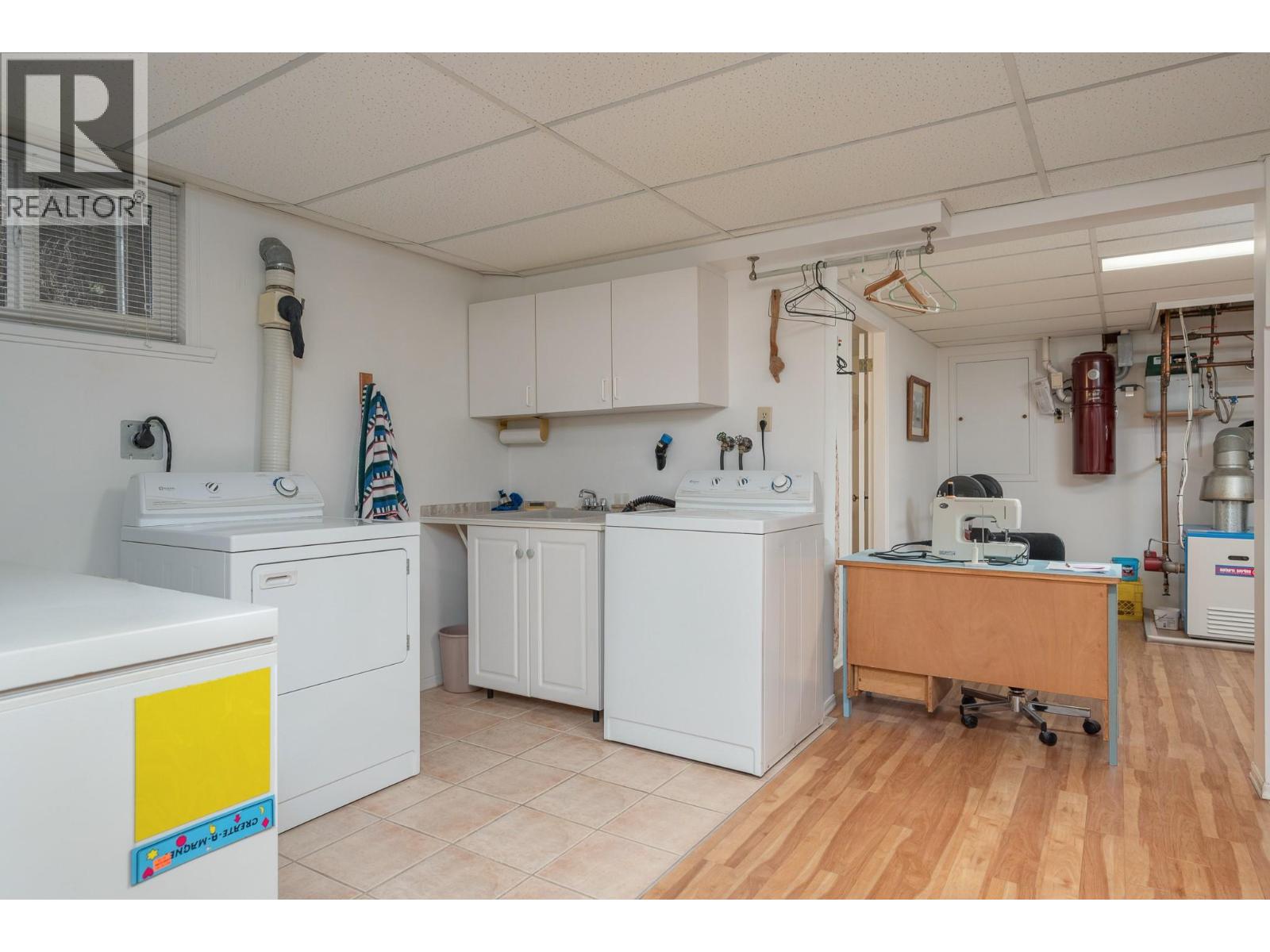 9739 Delcliffe Road - 45