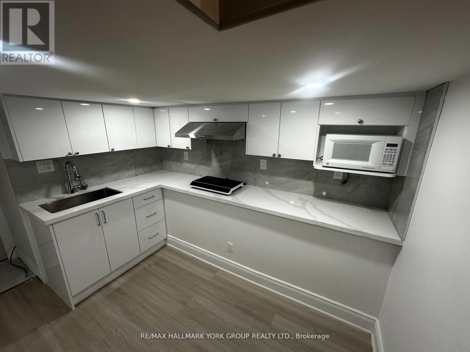 UPPER - 420 OSBORNE STREET, Brock (Beaverton) — photo 5