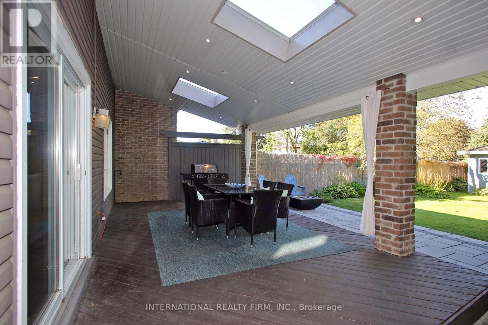 1876 BICROFT COURT - 34