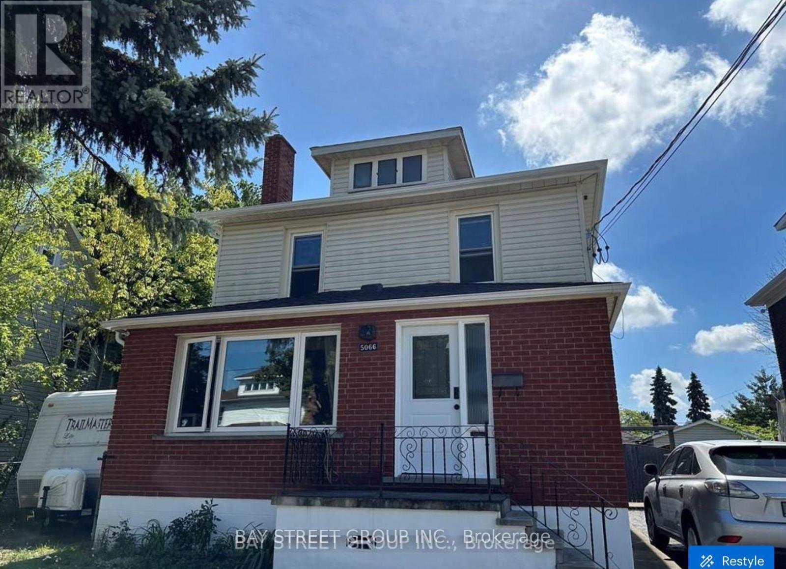 UPPER - 5066 WILLMOTT STREET, Niagara Falls (Cherrywood)