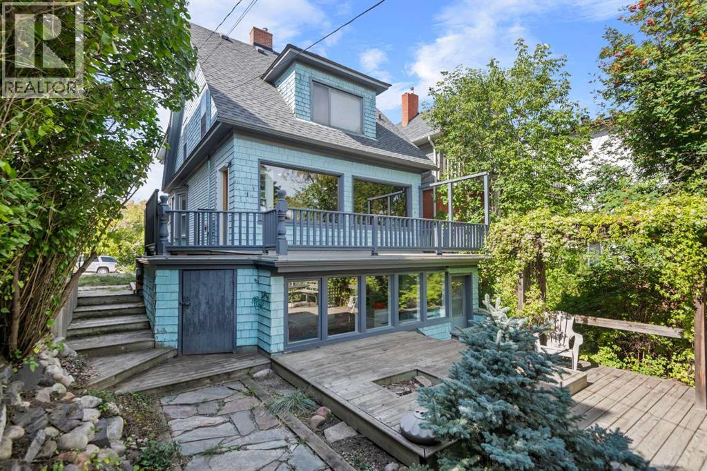 1818 18A Street SW, photo 2 of 49