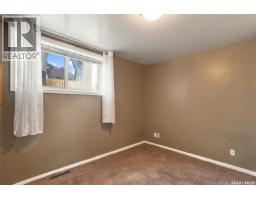 1702 E AVENUE N, Saskatoon — photo 35