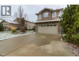 38 Riverpark Boulevard W, Lethbridge — photo 2