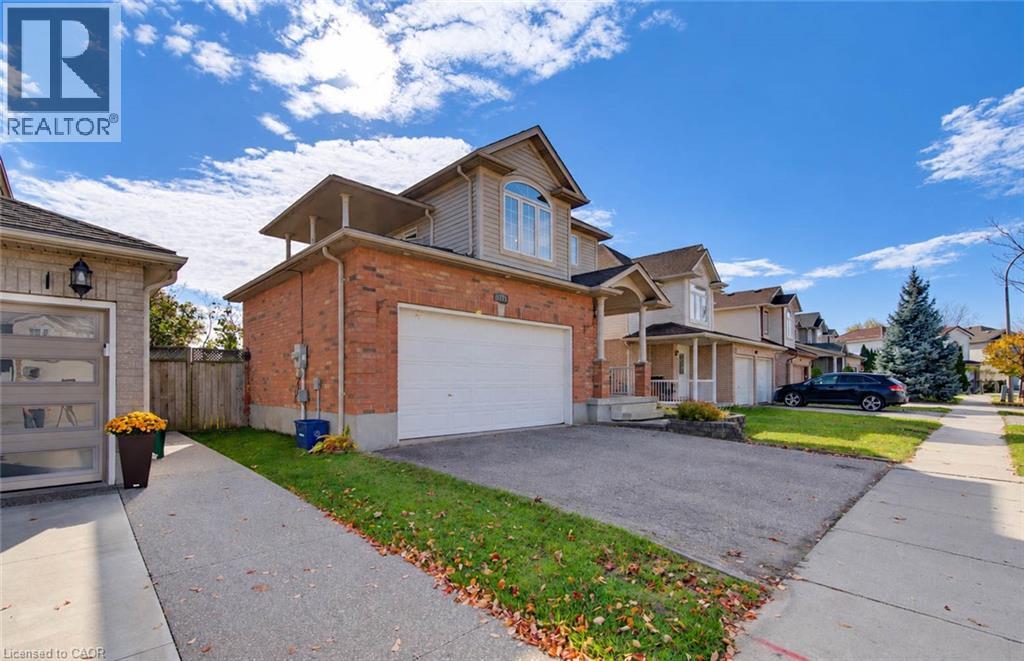 233 OPRINGTON Place, Kitchener — photo 2