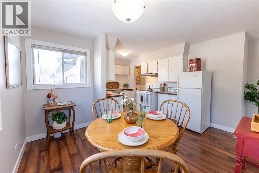 Listing photo – 5051 56 Street, Innisfail