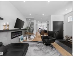 10449 143 ST NW, Edmonton — photo 5