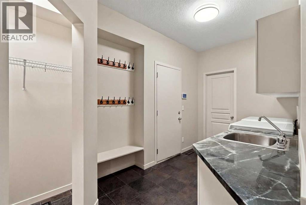 Property photograph 13 for MLS A2355295