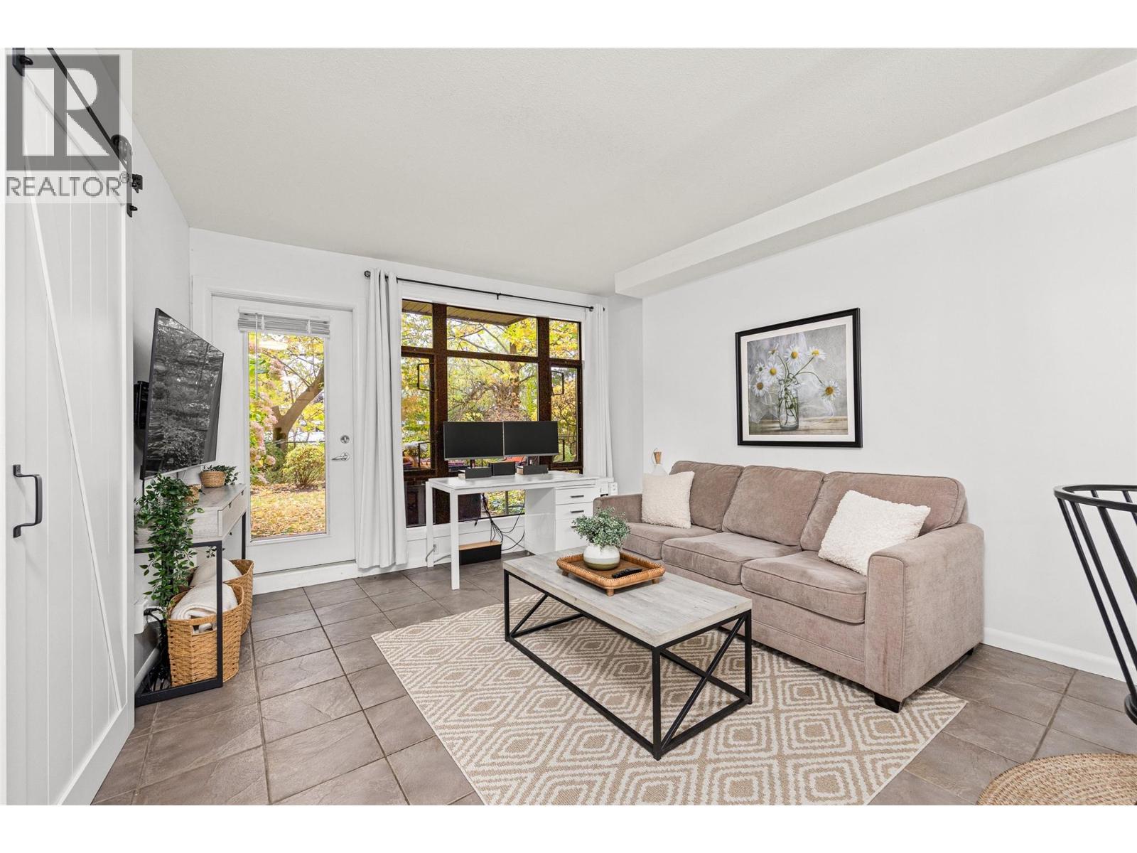 128 654 Cook Road, Kelowna