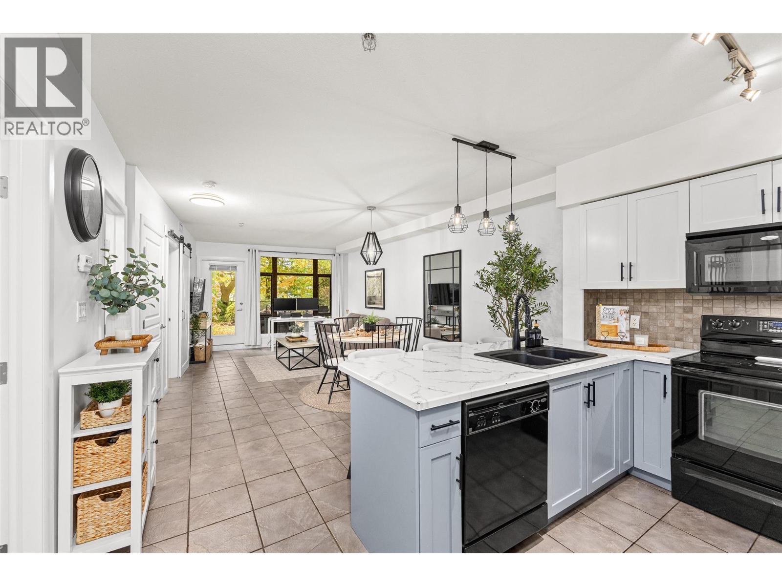 128 654 Cook Road, Kelowna