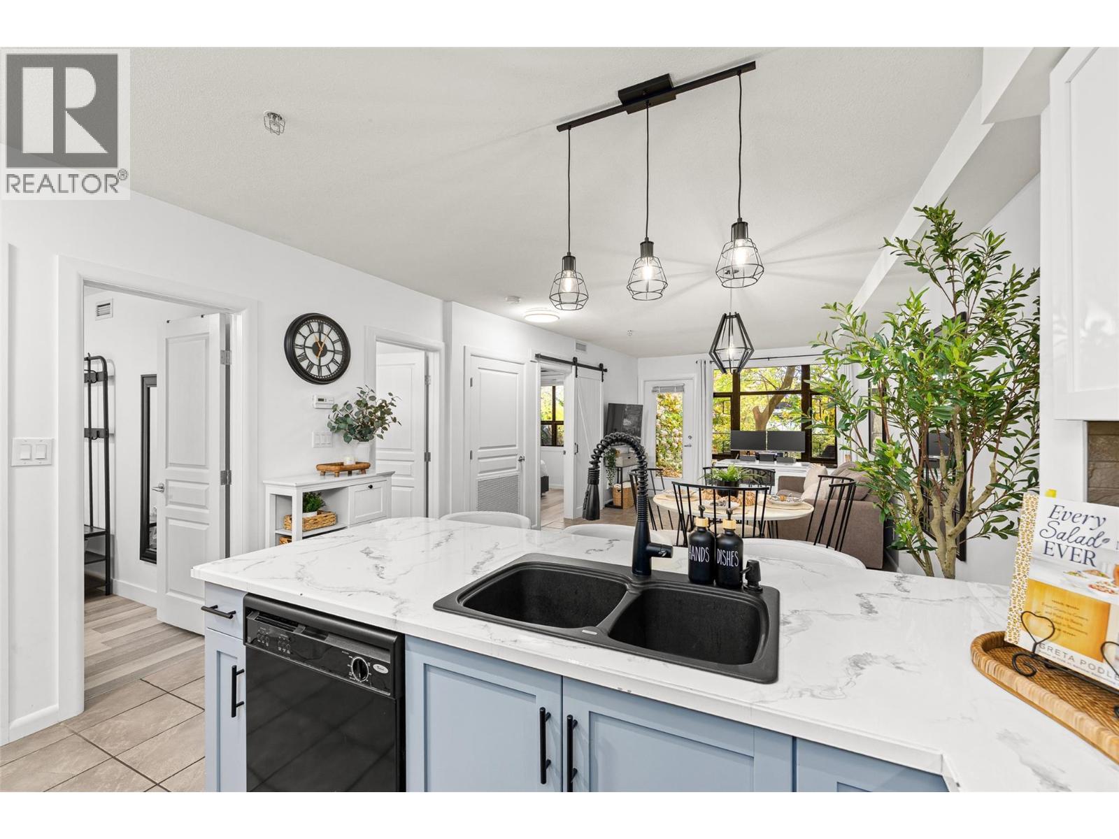 128 654 Cook Road, Kelowna
