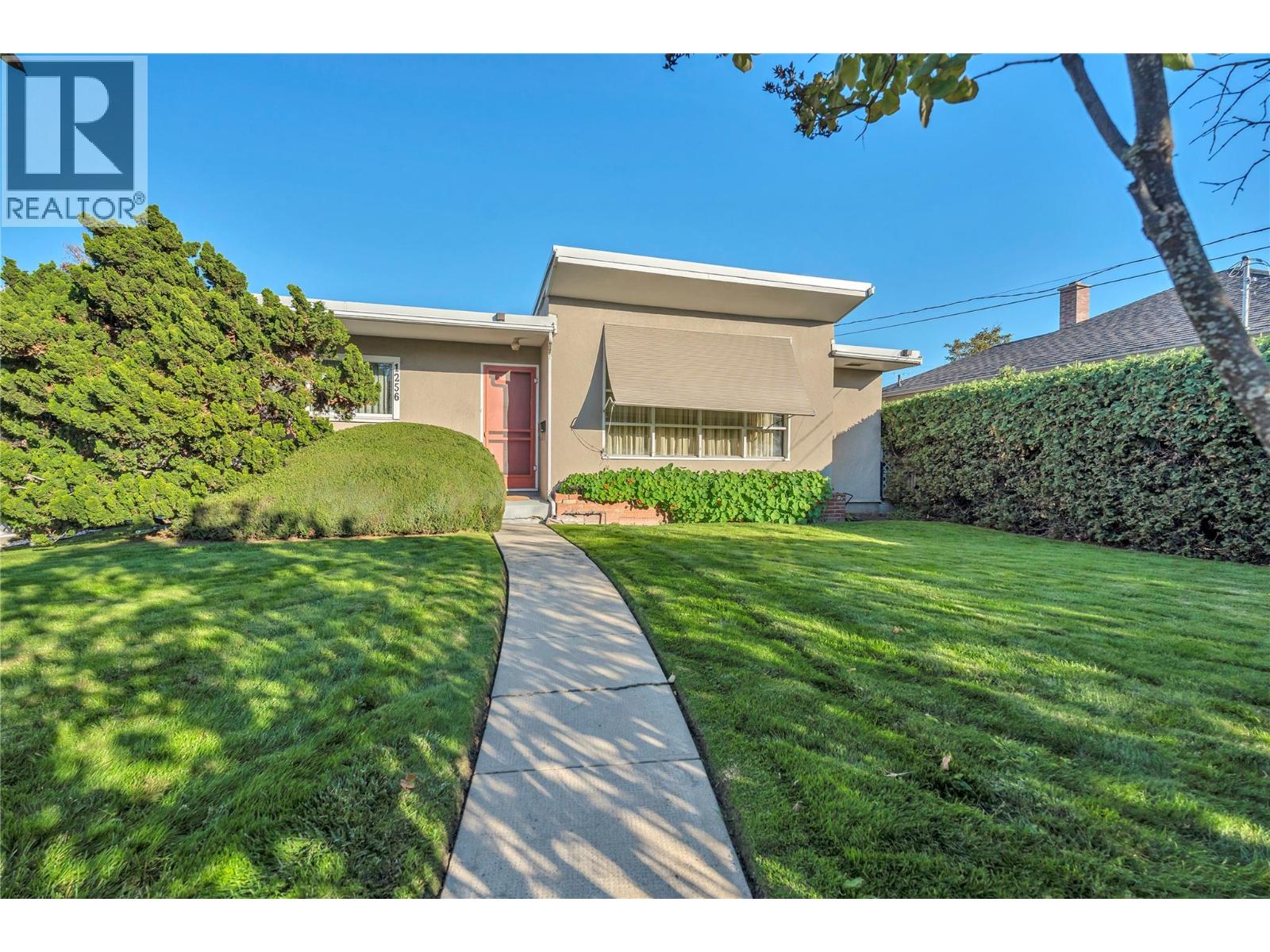 1256 Fairview Road, Penticton