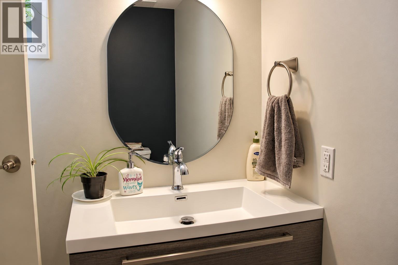3004 SOUTH MAIN Street Unit# 103, Penticton