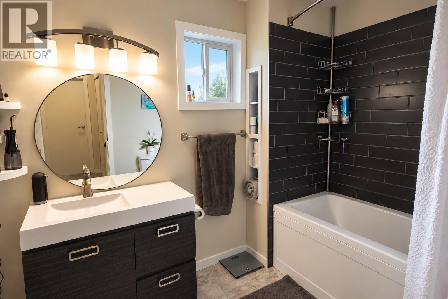 3004 SOUTH MAIN Street Unit# 103, Penticton