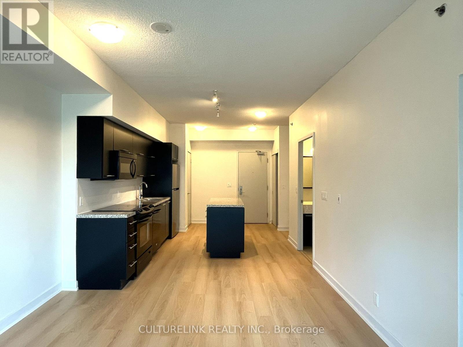 915 - 21 NELSON STREET, Toronto (Waterfront Communities) — photo 3