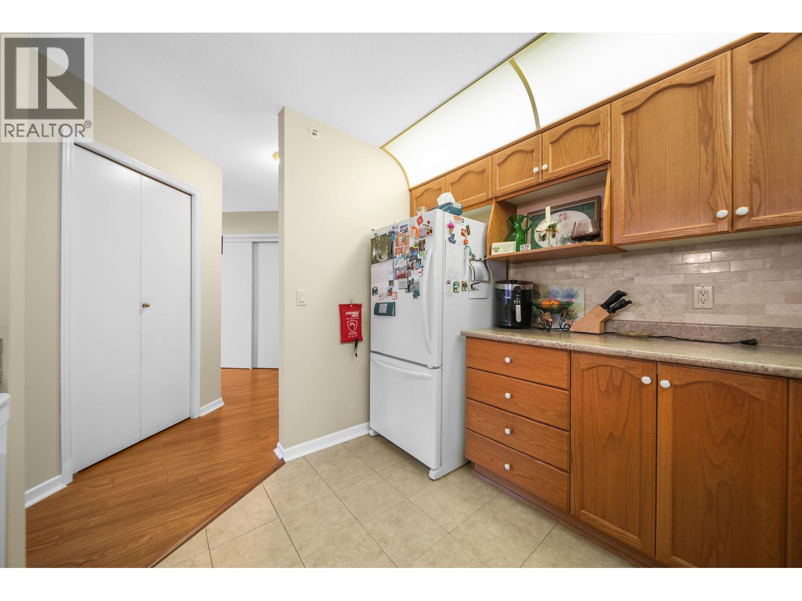 Photo 5 of 510 11605 227TH STREET