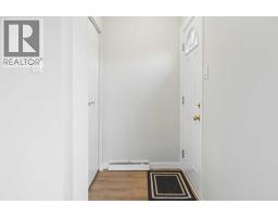 2111 5 Avenue NW, Calgary — photo 3