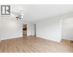 2111 5 Avenue NW, Calgary — photo 5